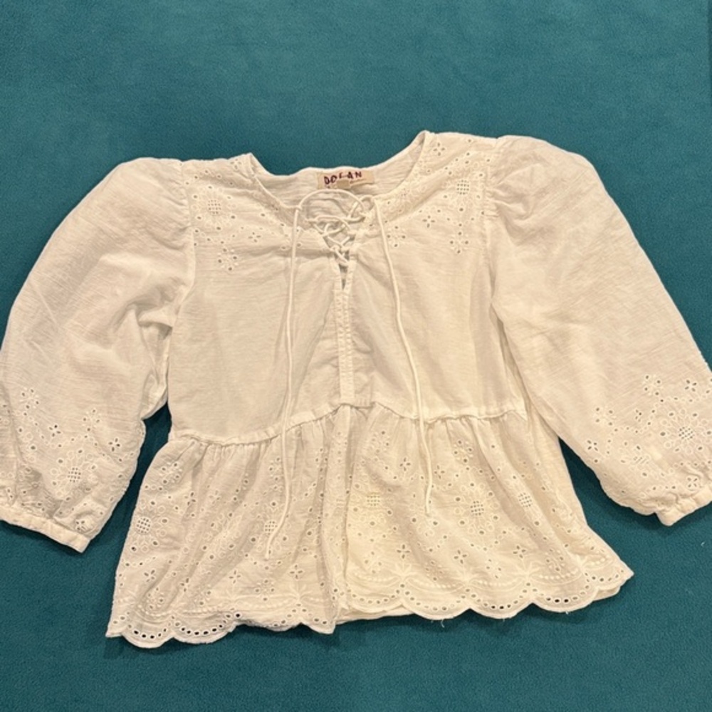 Dolan White Eyelet Babydoll  Top. Size Medium. Excellent Condition